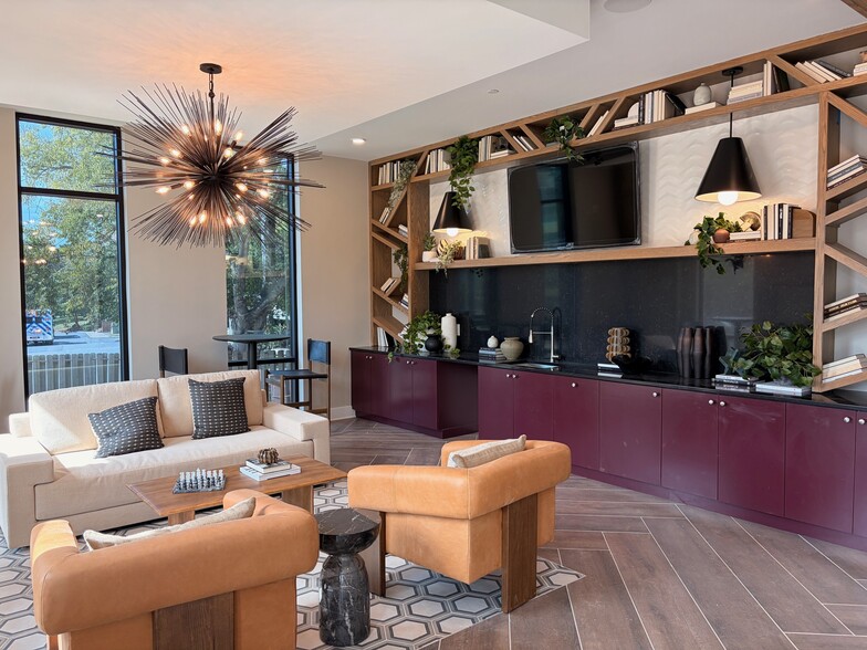 Building Photo - Adler Montford Park + Drexel Townes