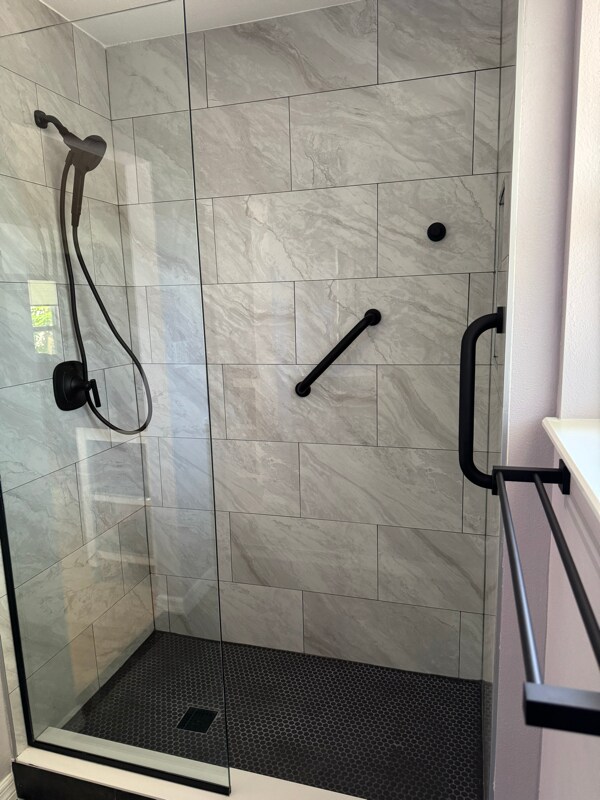 Building Photo - 1305 Green Cove Rd