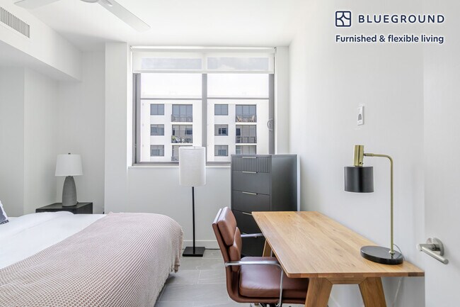 Building Photo - 21 NE 22nd St