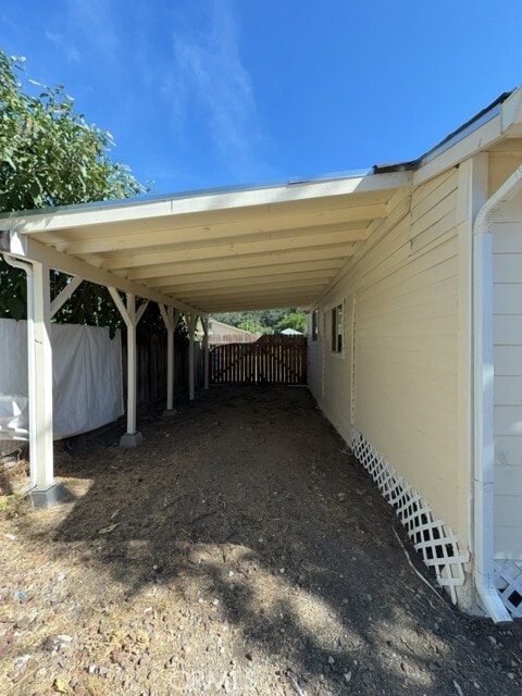 Building Photo - 5867 Grove St