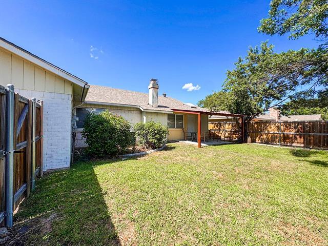 Building Photo - 1804 Serenade Ln