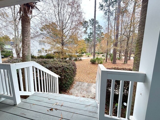Building Photo - Available 1/15. Beautiful Remodeled 5 BR/4 BA Home in Park West!
