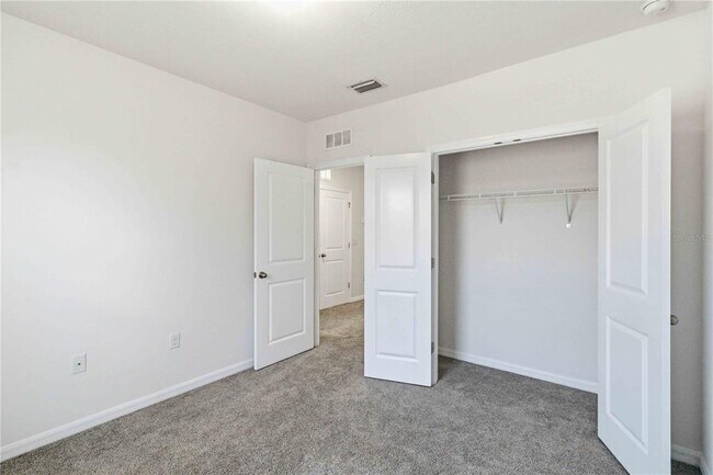 Building Photo - 9973 Hound Chase Dr