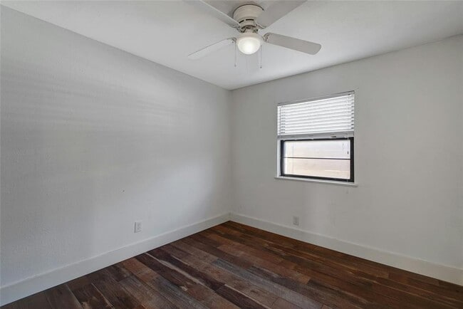 Building Photo - 6803 Santos St