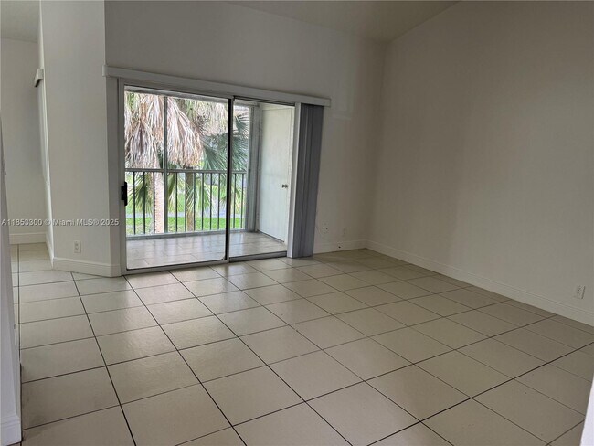 Building Photo - 13910 SW 91st Terrace