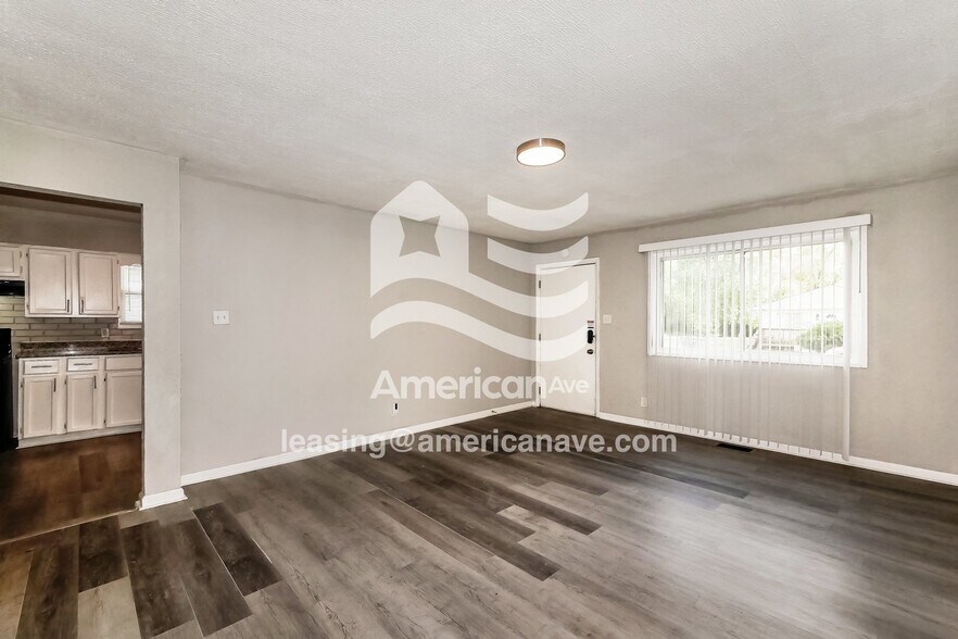 Building Photo - 3128 E Minnesota St