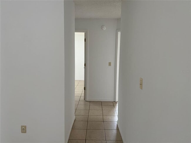 Building Photo - 14601 Eagles Crossing Dr