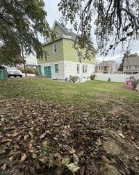 Building Photo - 437 Morrissee Ave