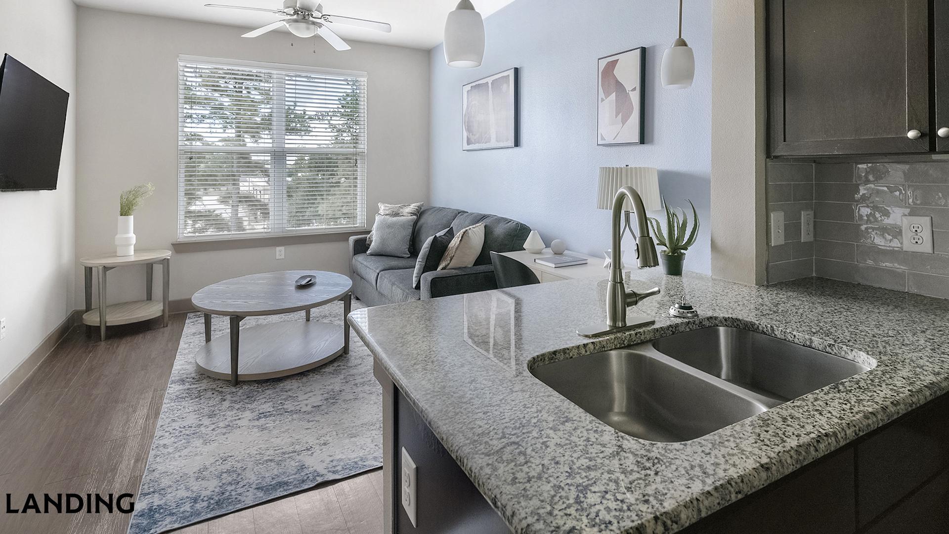 Building Photo - 13920 Mandolin Dr