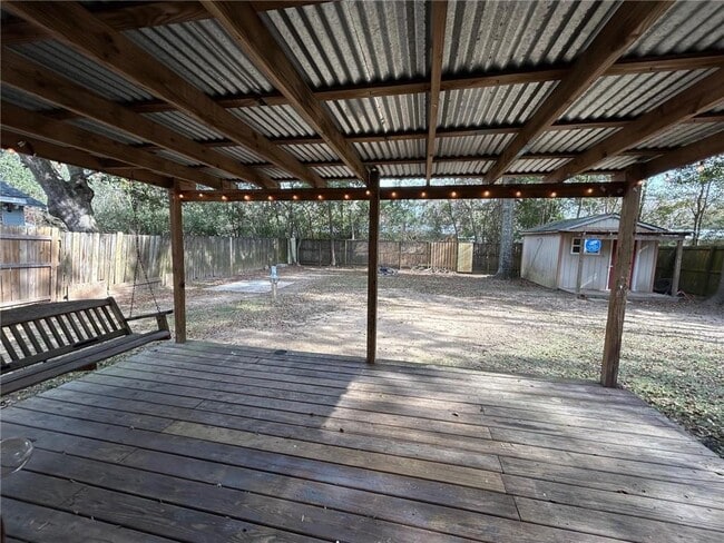 Building Photo - 112 Cluster Oaks Ct