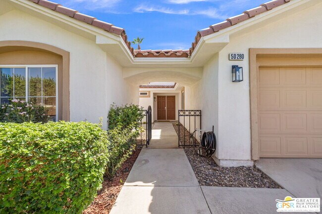 Building Photo - 50280 Spyglass Hill Dr