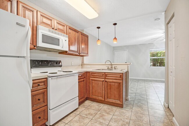 Interior Photo - Cypress Villas | 1 & 2 Bedroom Apartments ...