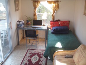 Building Photo - 13 Merklin Ave