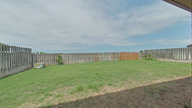 Building Photo - 5110 NE Haddington Pl