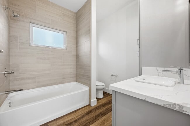 Building Photo - 18 Ohana St