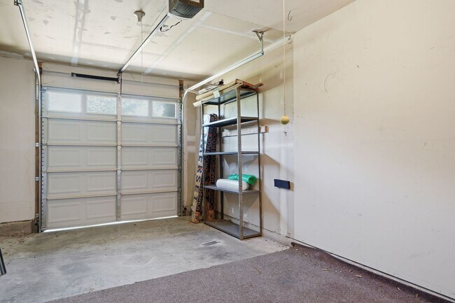 Building Photo - This is Northern Virginia living at its finest—offering the charm of a neighborhood community wit...