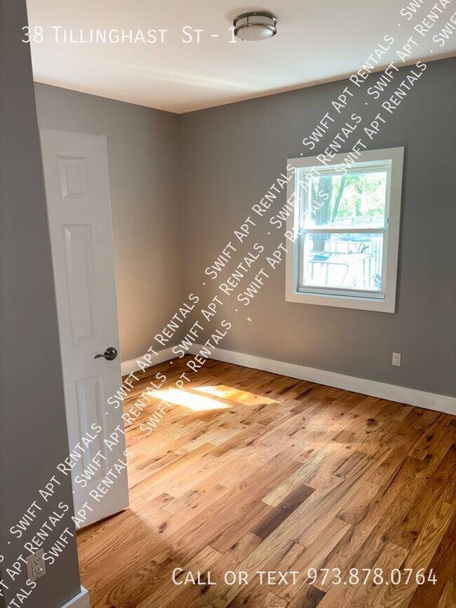 Building Photo - 38 Tillinghast St