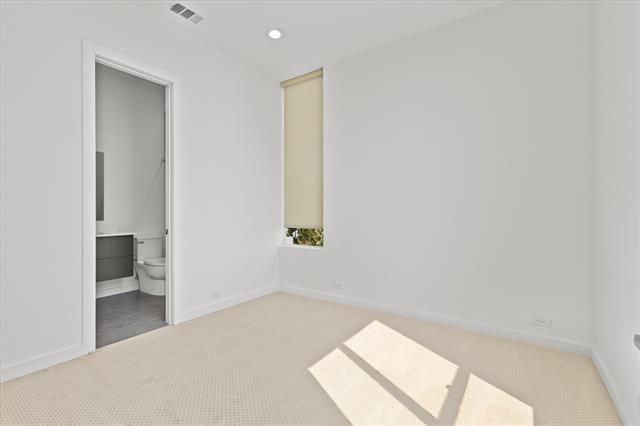 Building Photo - 4210 Delano Pl