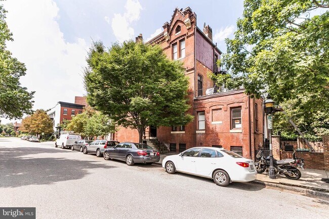Primary Photo - 1501 Bolton St