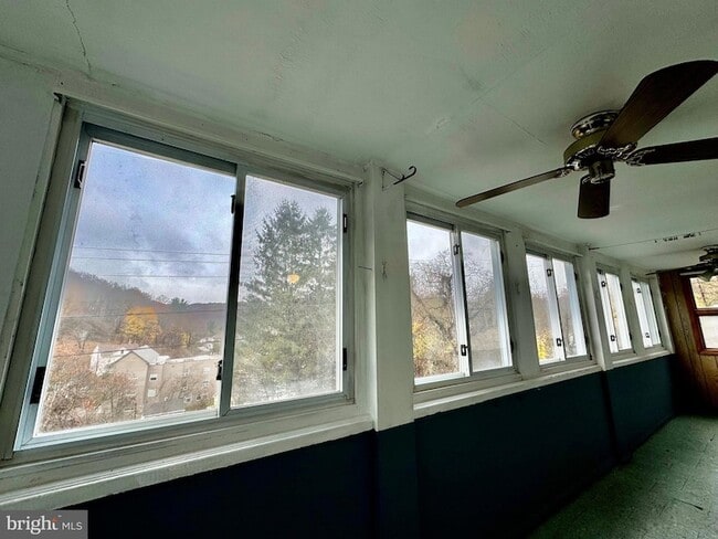 Building Photo - 43 High St