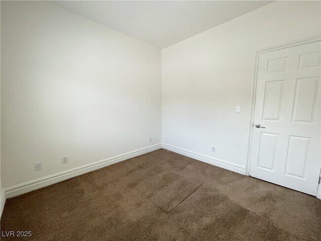 Building Photo - 9748 Waukegan Ave