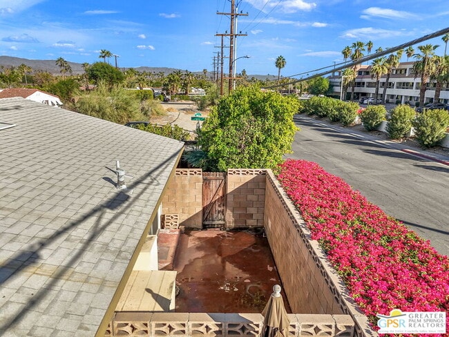 Building Photo - 587 S Calle Ajo