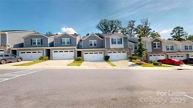 Building Photo - 2517 Greenmarket Dr