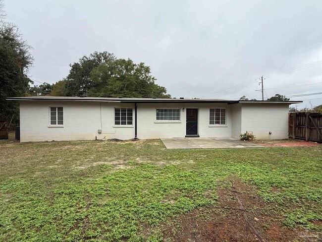 Building Photo - 5398 Park Ln