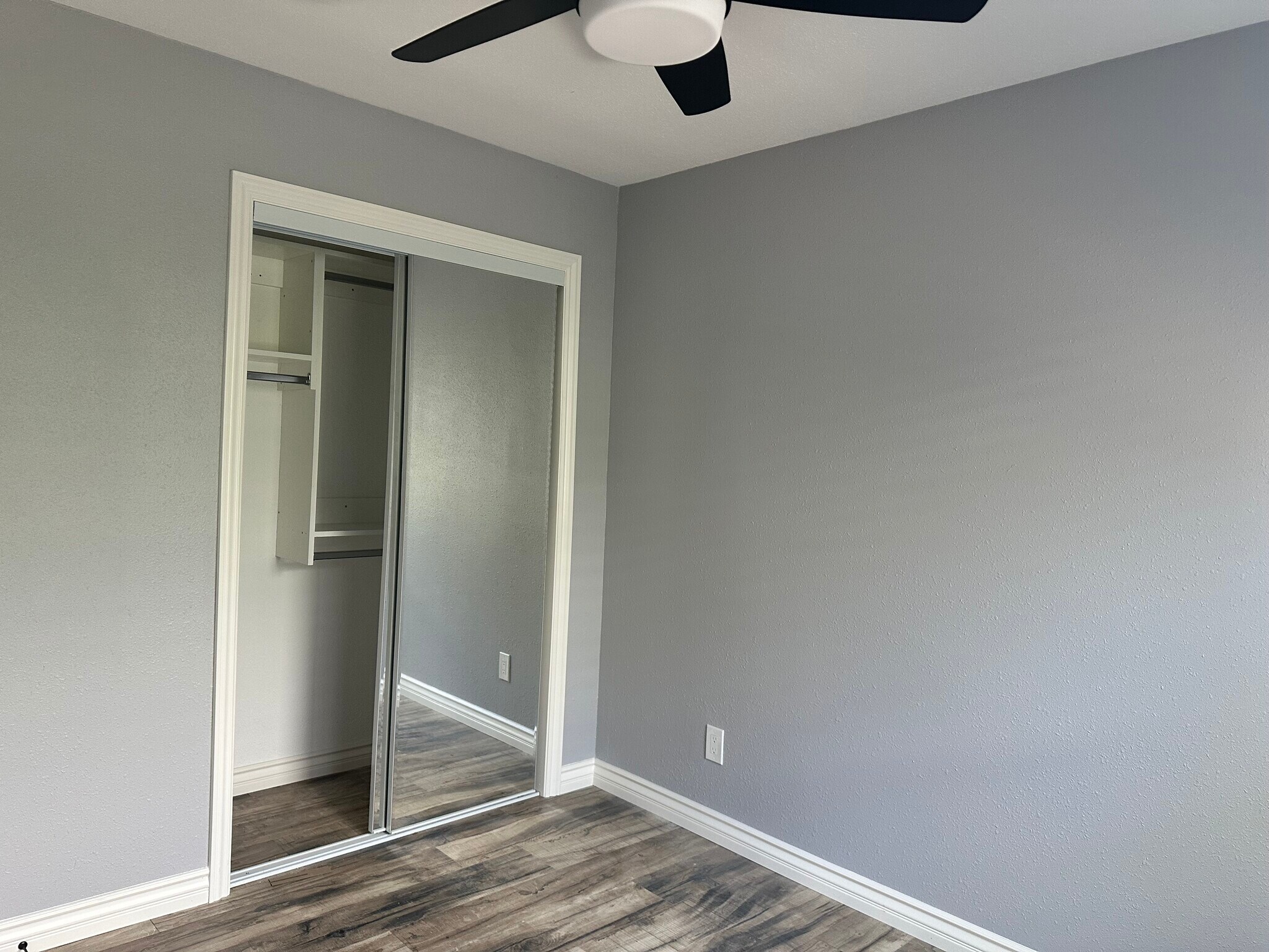 Building Photo - 620 Wilshire Pl