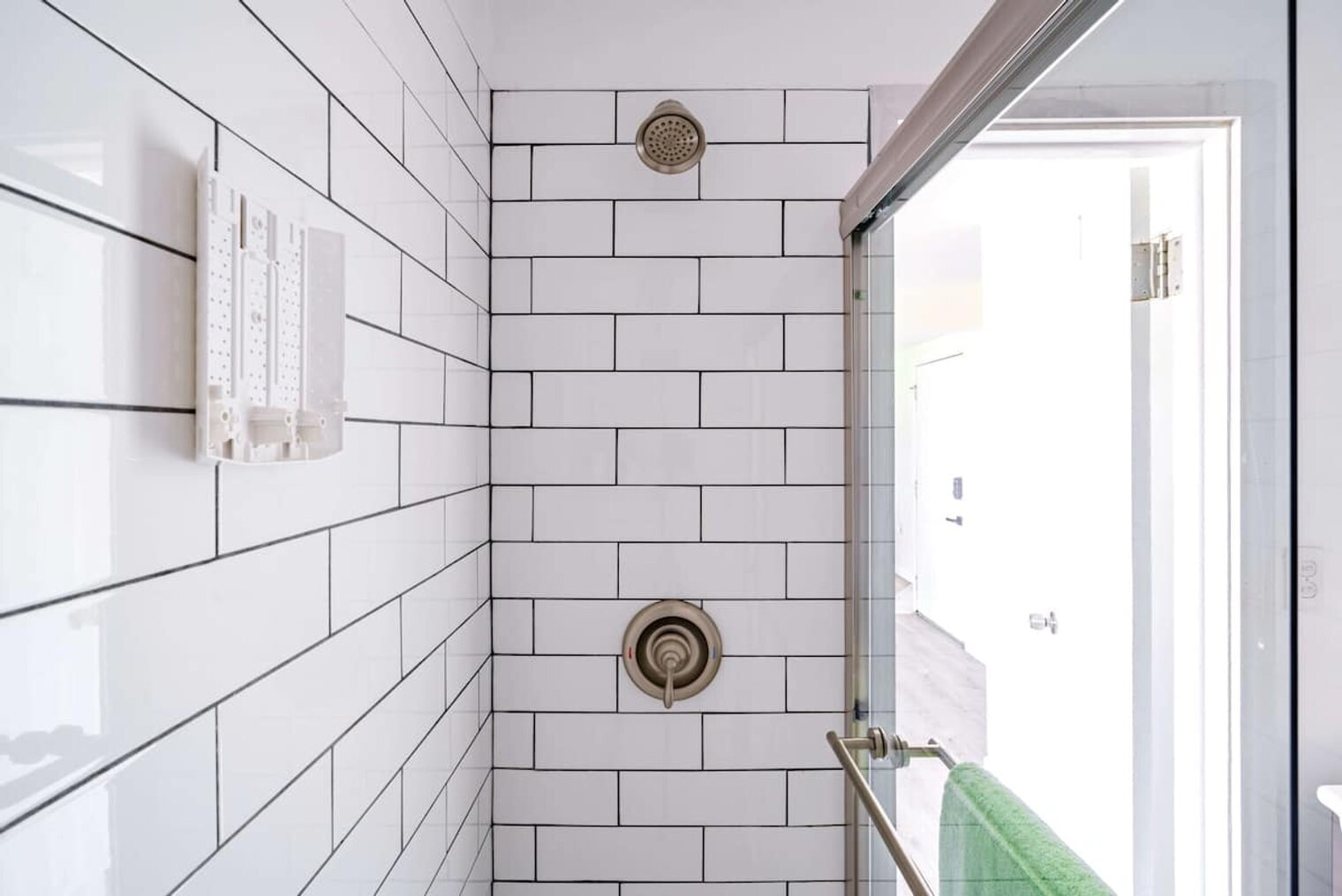 Building Photo - 605 Dennison Ave