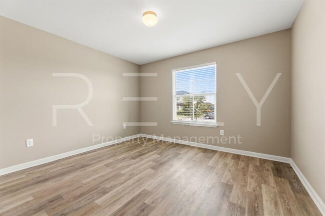 Building Photo - 146 Leon River Loop