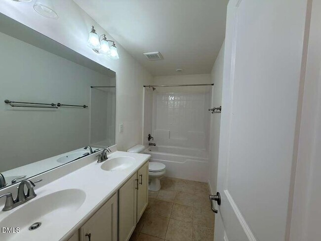 Building Photo - 1777 Baldhead Island Dr