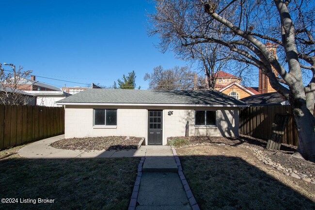 Building Photo - 1825 Eastern Pkwy