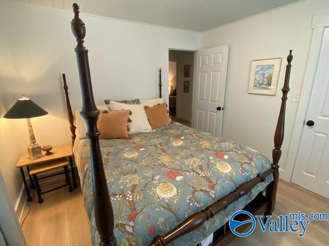 Building Photo - 1236 Oshaughnessy Ave NE