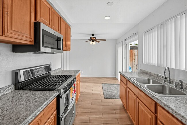 Building Photo - 3685 Water Way