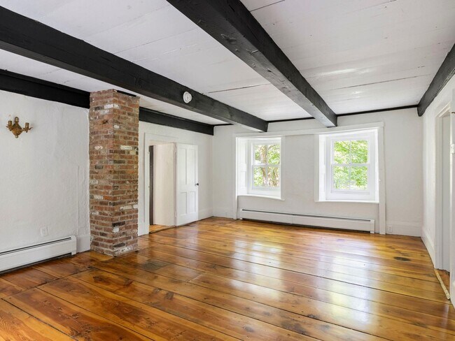 Building Photo - 50 Rose Hill Rd