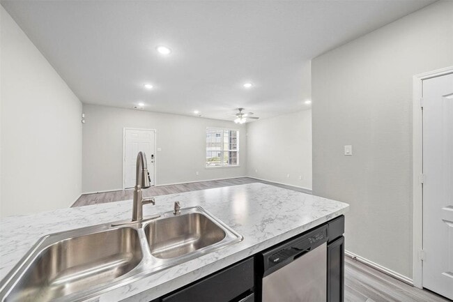 Building Photo - 15827 Sundew Prairie Dr