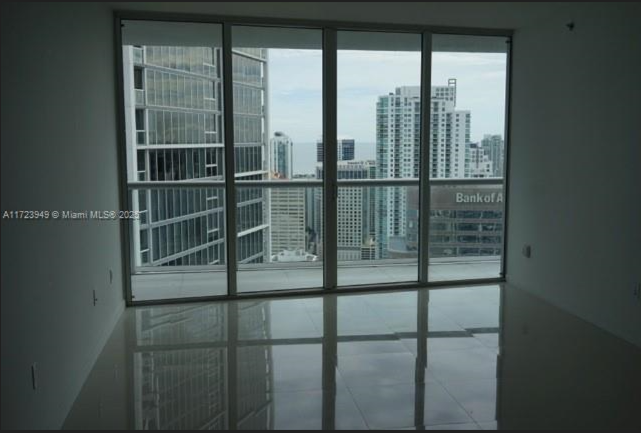 Building Photo - 475 Brickell Ave