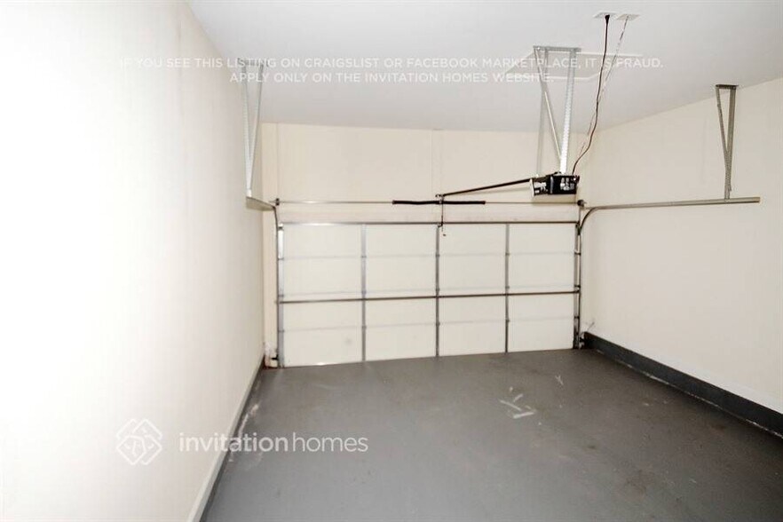 Building Photo - 134 Lynnfield Cir SE