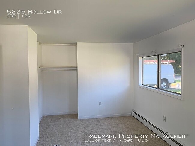 Building Photo - 6225 Hollow Dr