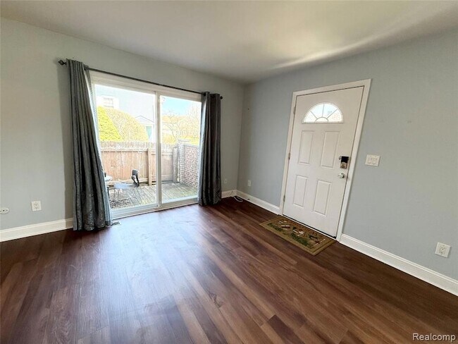 Building Photo - 23647 Stonehenge Blvd