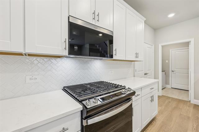 Building Photo - 502 Blanton St