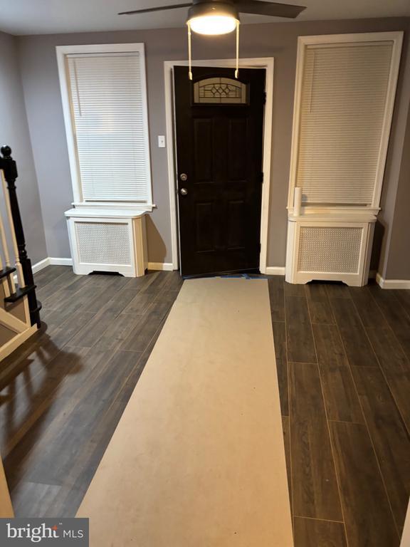 Building Photo - 2113 Kennedy St