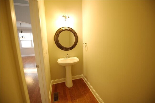 Building Photo - 4330 Granby Cir