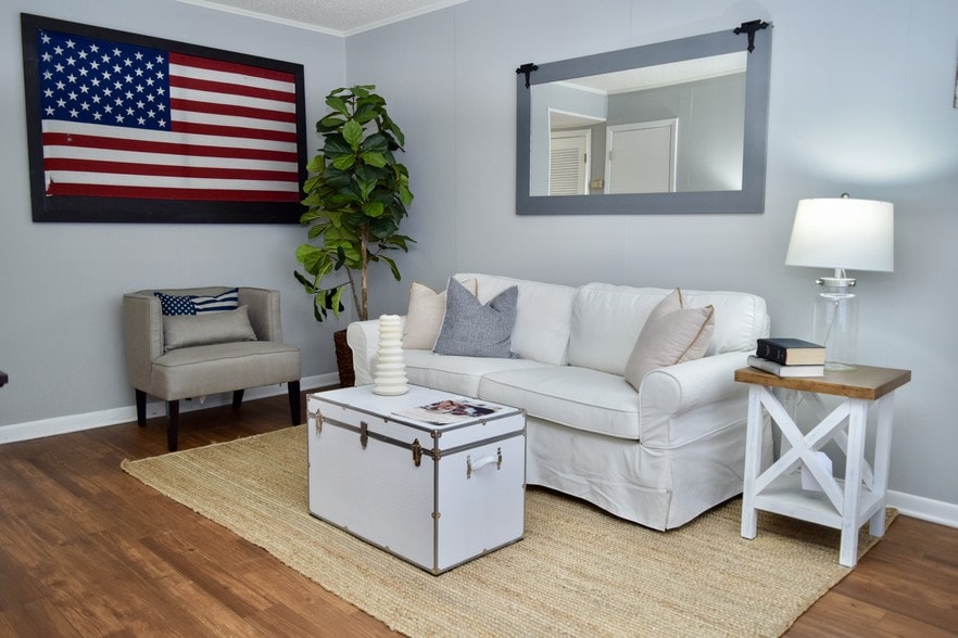 Building Photo - Patriots Place Townhomes