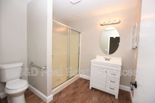 Building Photo - 1224 Waterview Blvd E