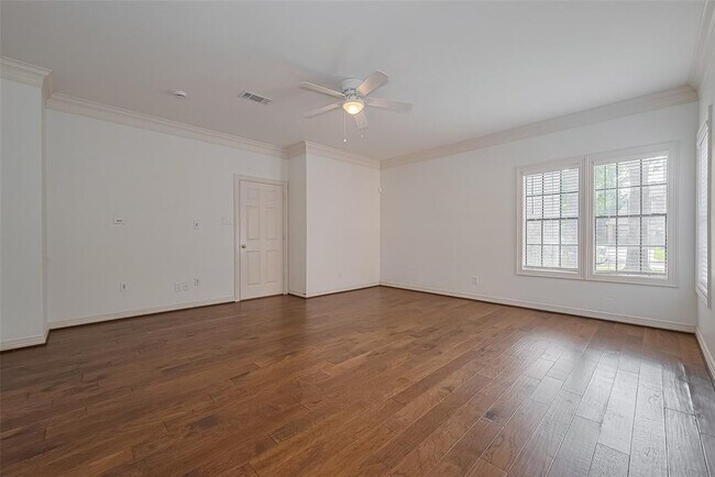 Building Photo - 510 Barkers Cove