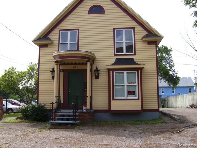 Primary Photo - Historic Carriage Town Home for Rent – 3 B...