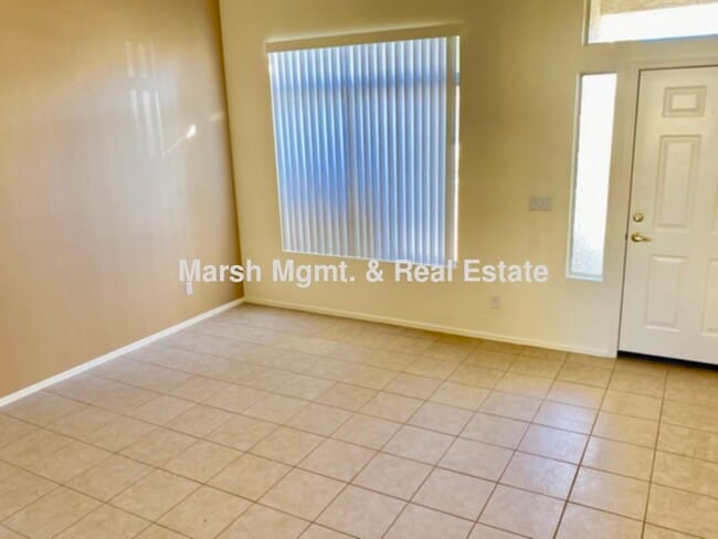 Building Photo - Warm &amp; inviting 3 bedroom home in Gilbert!