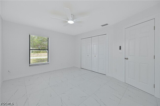 Building Photo - 17337 Phlox Dr